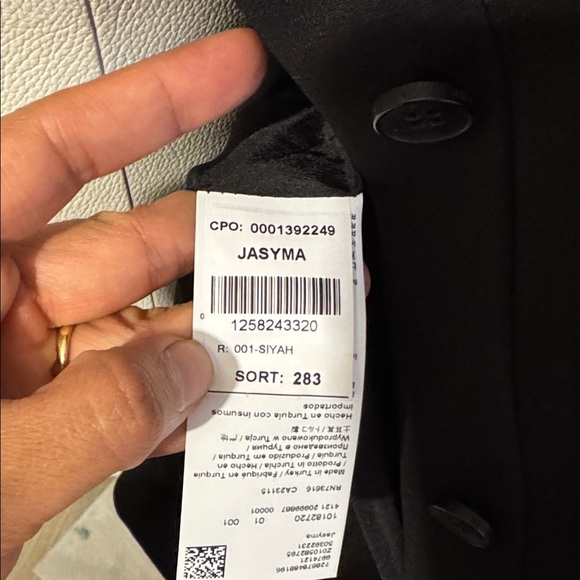 Hugo Boss Jasyma Virgin Wool Black Women's Blazer - Picture 6 of 9